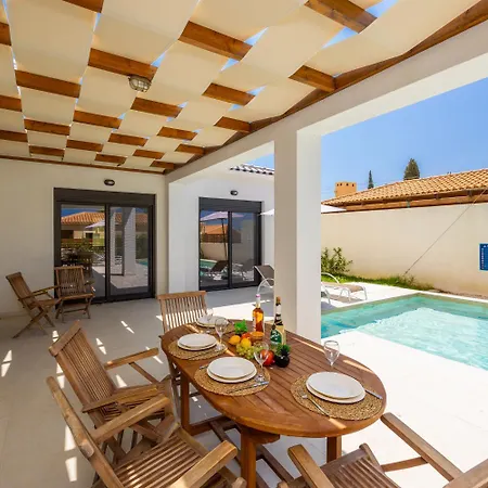 Vila Petra Trapezaki (Kefalonia)