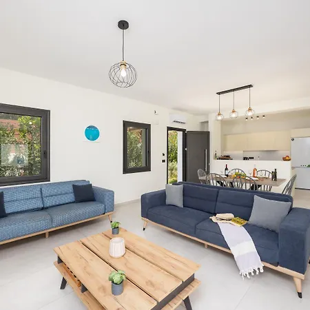 Petra * Trapezaki (Kefalonia)